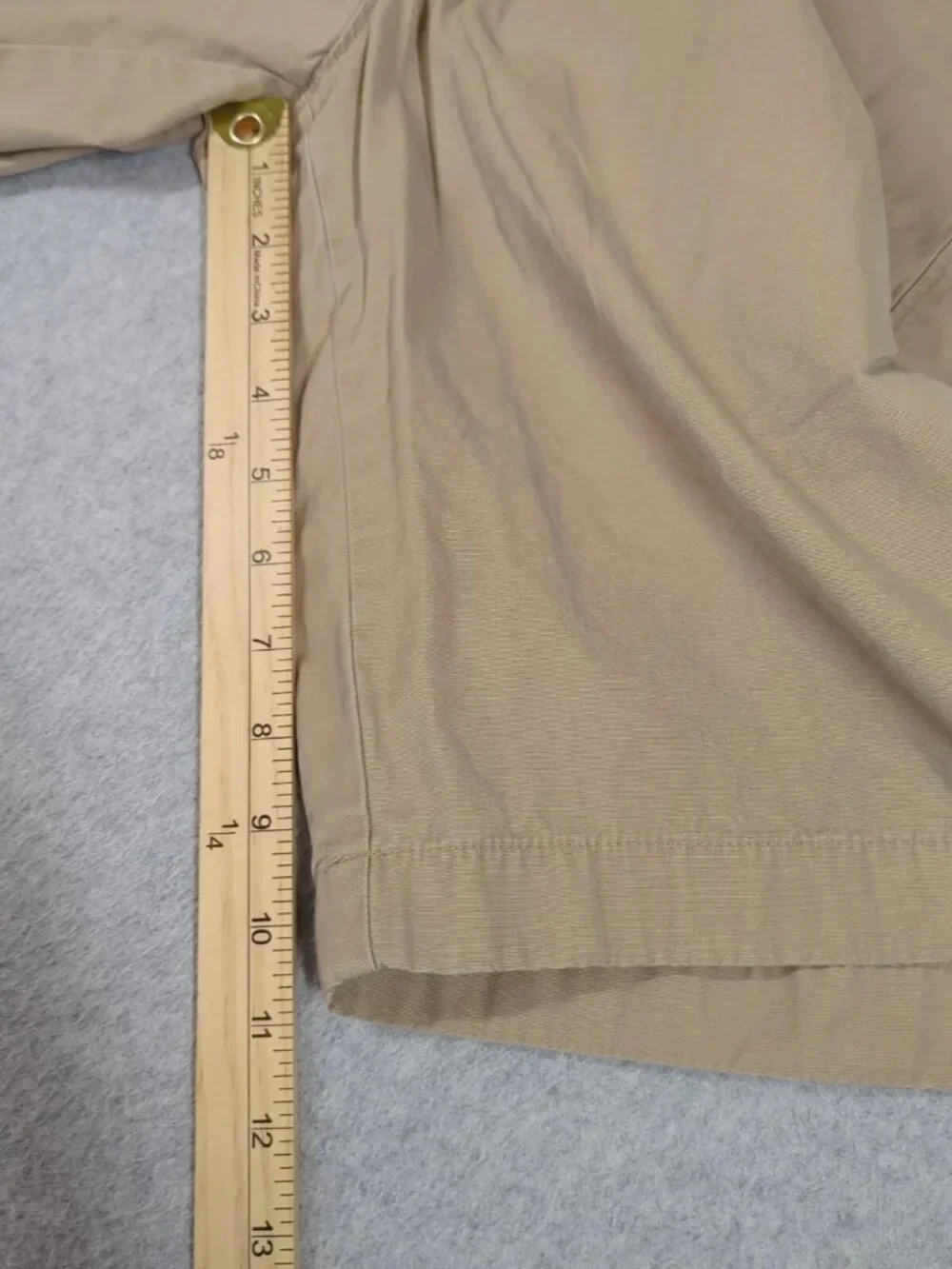 J Crew Shorts Mens 33 (Actual 32) Tan Rivington Flat Front chino Pockets Casual
